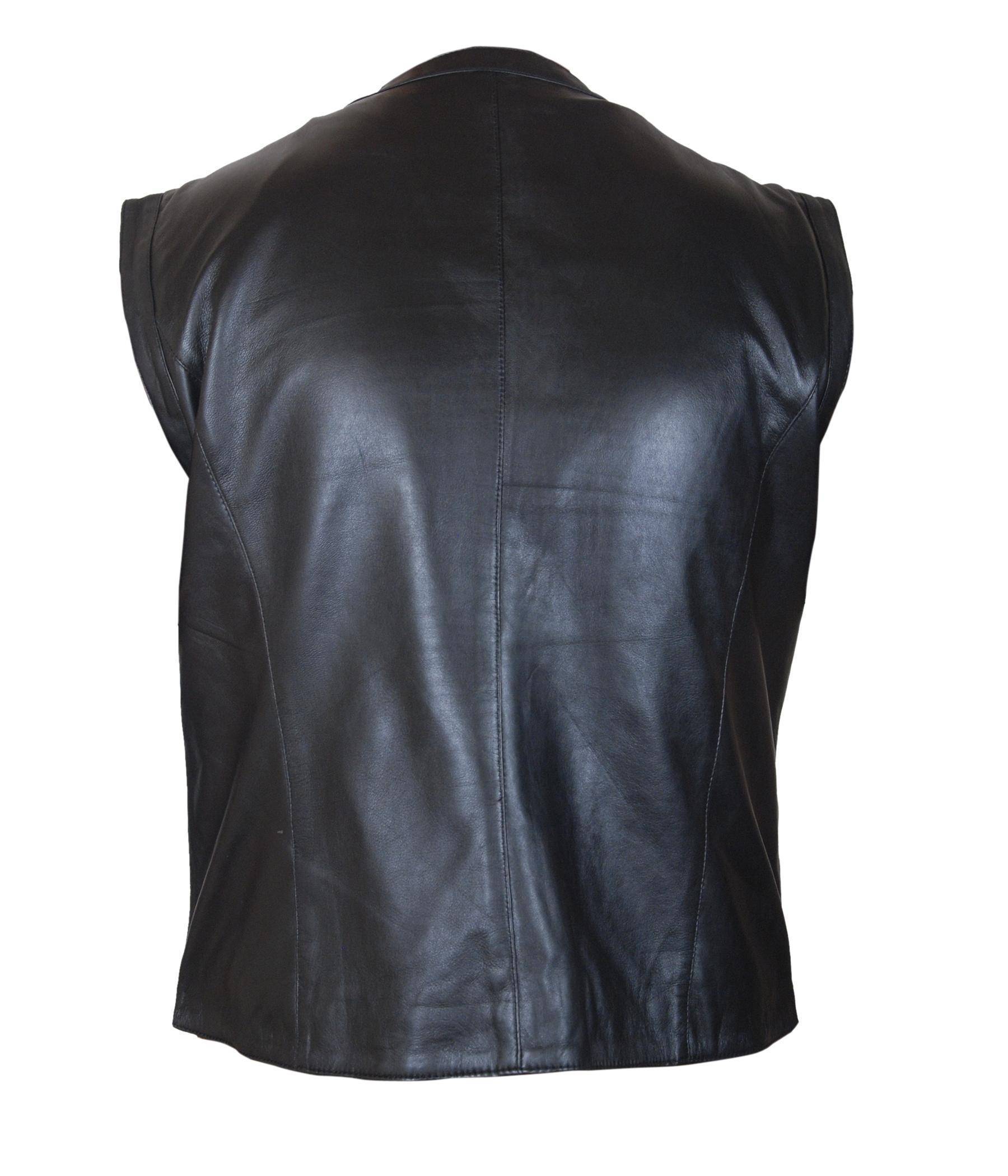 Chris Pratt Jurassic World Vest — detailed look at pockets and hardware