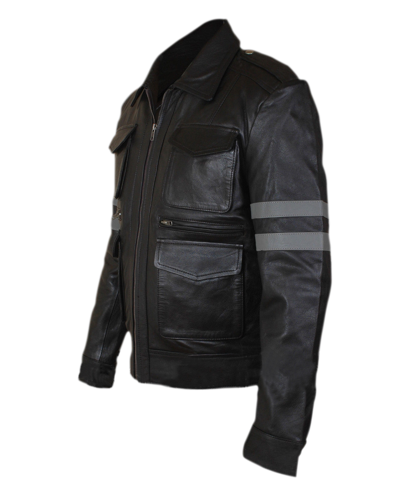 Recident -Evil — detail of the jacket's collar and zipper pull